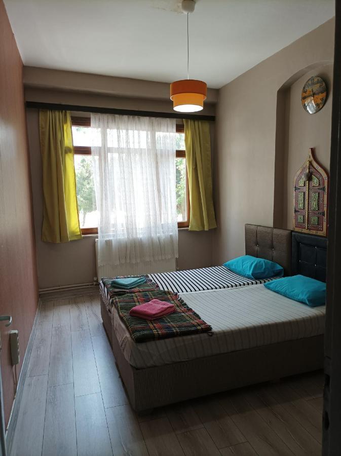 retro&wood Appartement Istanboel Buitenkant foto